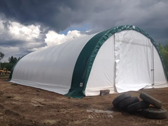 30' fabric building & door